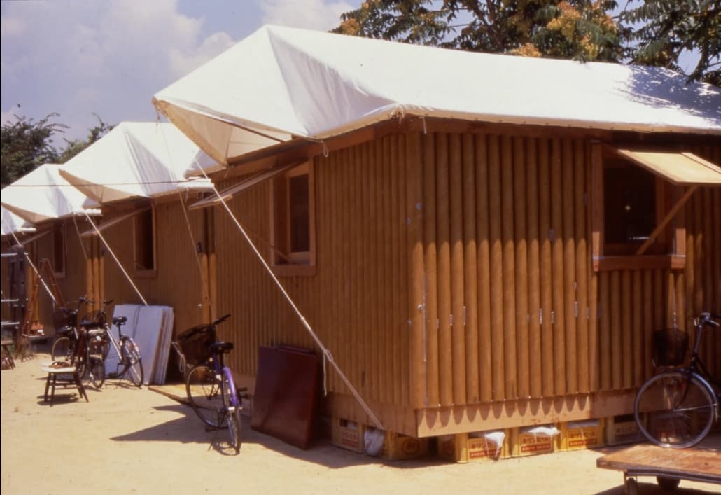 Shigeru Ban. Par Shigeru Ban
