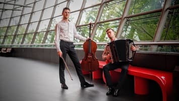 Duo Kiasma