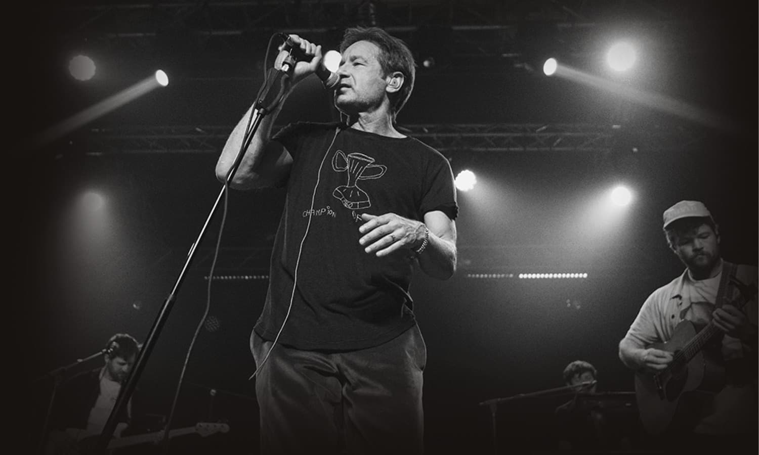 DAVID DUCHOVNY
