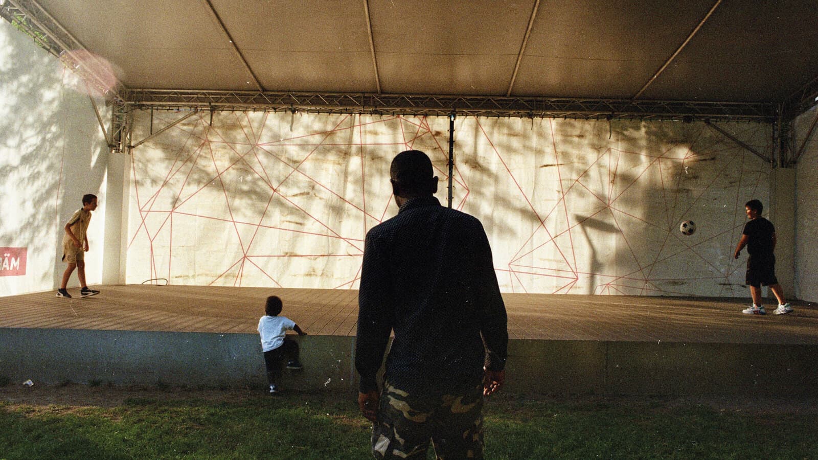 Complet: Street photography