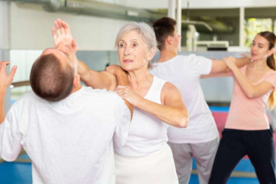 kideaz copyright event  self defense seniors