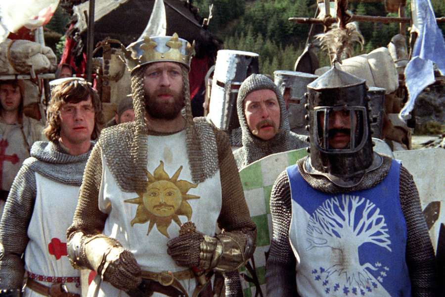 kideaz copyright event cinematheque luxembourg  monty python and the holy grail comedy classics